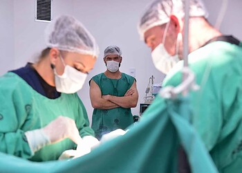 Saúde no Acre alcança a marca de 10 mil cirurgias realizadas no 1º semestre de 2023