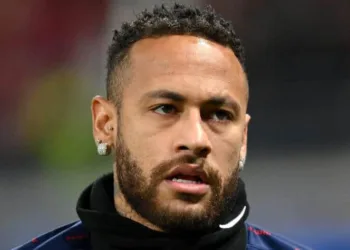 Neymar pega a todos de surpresa e aceita assinar com nova potência do futebol, crava jornal
© Getty Images