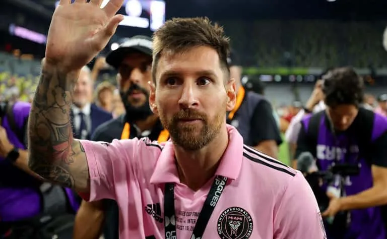 Messi revela bastidores surpreendentes no PSG e ‘choca’ a web
© Getty Images