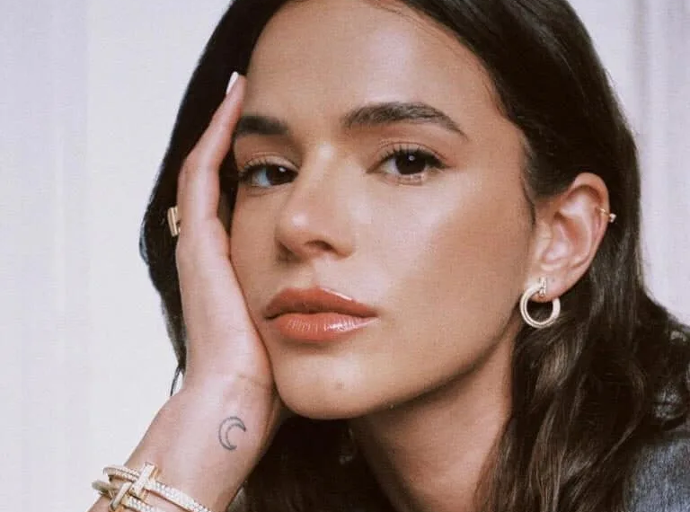 Bruna Marquezine também rompeu com a mãe para administrar sua carreira
© Instagram/Bruna Marquezine