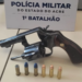 Homem tenta se evadir, mas acaba preso pela PM com arma de fogo no bairro Portal da Amazônia