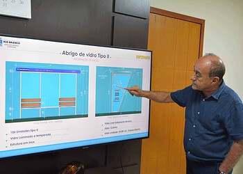 Rio Branco terá 400 novas paradas de ônibus em dois modelos diferentes