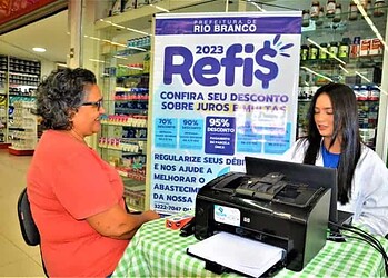 Refis 2023: Saerb instala ponto de atendimento no Supermercado Araújo para usuários que queiram quitar dívidas