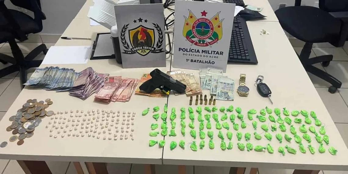 Traficante é preso com drogas, arma de fogo e dinheiro em Rio Branco