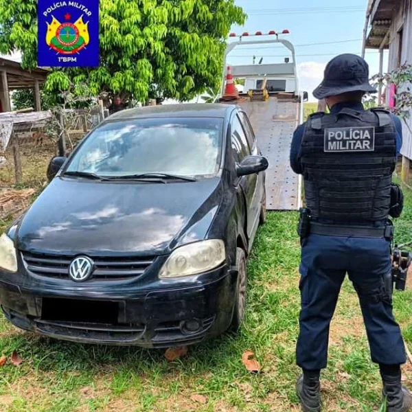 Polícia recupera veículo roubado na Transacreana