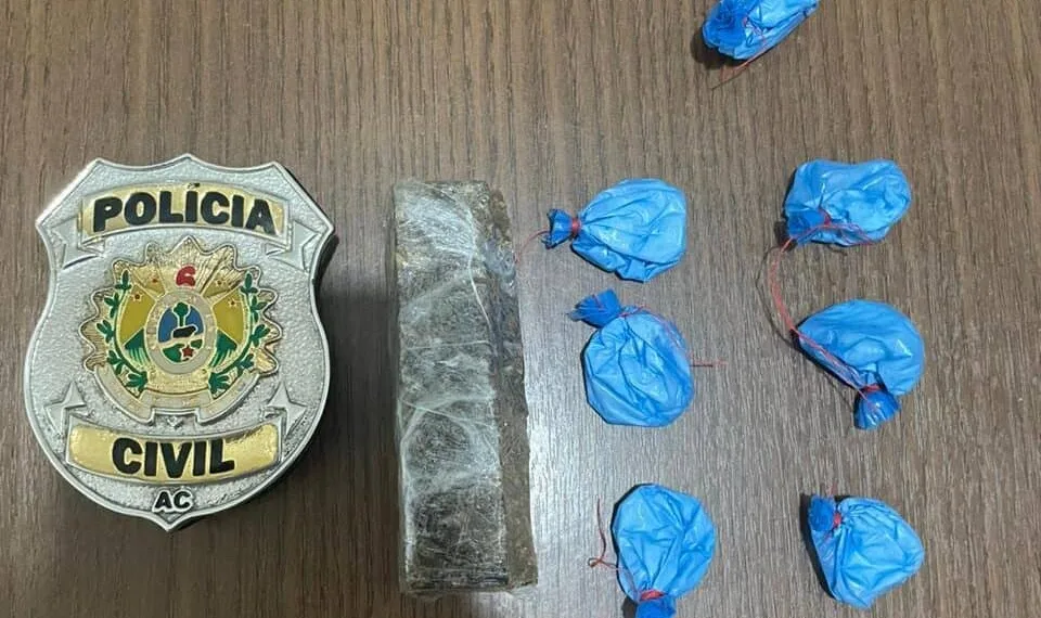 Homem é preso por tráfico de drogas após denúncia anônima