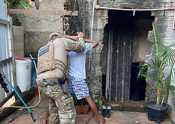 Polícia prende seis pessoas envolvidas em crimes sexuais e violência doméstica