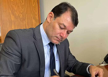 Roberto Duarte articula derrubada do veto em PL que beneficia pessoas com fibromialgia