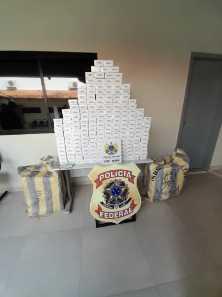 Polícia apreende 200 maços de cigarros provenientes da Bolívia