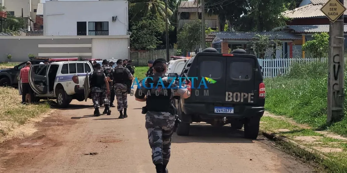 Homem feito refém por assaltantes em frente a creche é coordenador da unidade de ensino