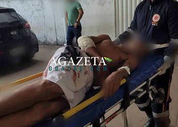 Adolescente é abordado por homens armados e é alvejado com vários tiros