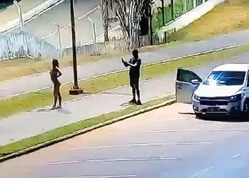 Polícia investiga caso de ensaio nu em parque público do Acre