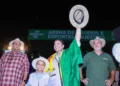 Público lota Parque de Exposições em abertura do Rodeio