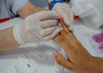 Anvisa autoriza farmácias do Acre a fazer exames de análise clínica