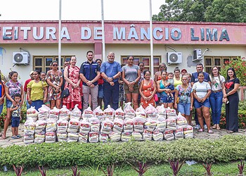 Governo envia 200 cestas básicas em apoio às famílias atingidas pelas tempestades em Mâncio Lima. Foto: Marcos Santos/Secom