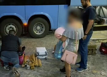 Acreana é presa transportando quase 30 quilos de drogas em Fortaleza