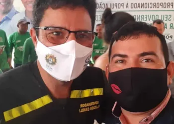 Comissionado, conhecido como ‘Repórter Beijoqueiro’ tem complicações de saúde após sofrer acidente