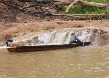 Rio Acre registra 1,48m nesta quinta-feira e seca atinge produtores rurais e ribeirinhos