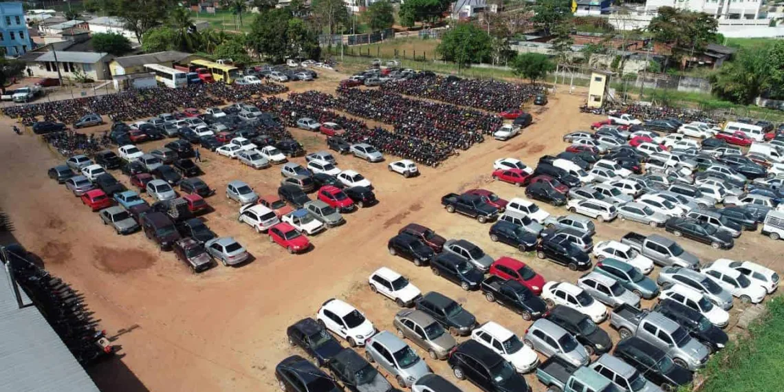 Mais de 140 lotes estarão disponíveis para arremate. Foto: Arquivo Detran