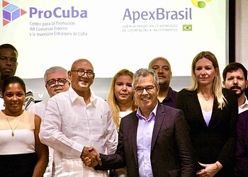 Jorge Viana lidera missão comercial em Cuba que antecede a visita do presidente Lula ao país