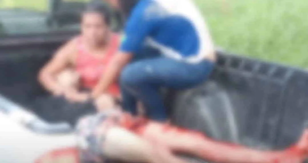Jovem morre após se acidentar com uma faca na cintura