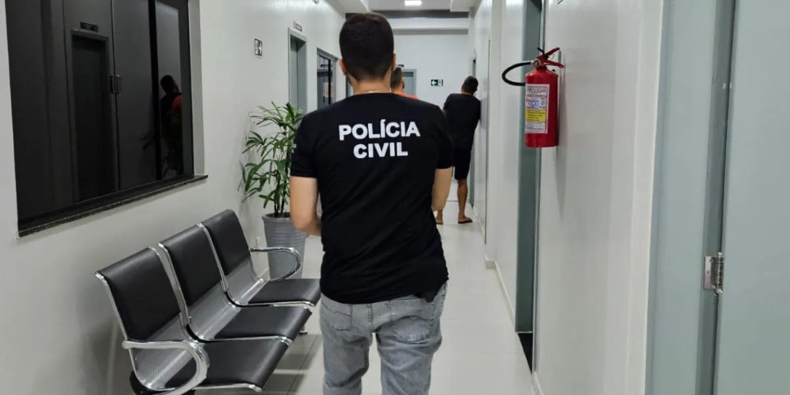Homem é preso após incendiar objetos da ex e da filha de 8 anos e enviar vídeo do crime para a vítima