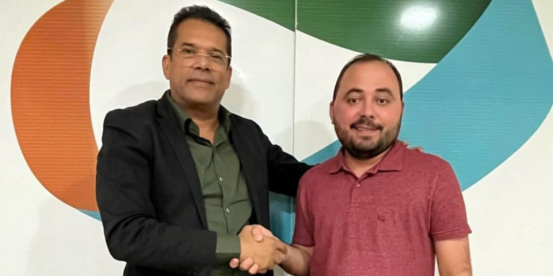 Porta-voz nacional da Rede Sustentabilidade filia 100 novos membros no Acre nesta sexta-feira