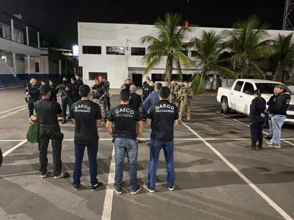 Operação integrada cumpre mandados de busca e apreensão na Capital