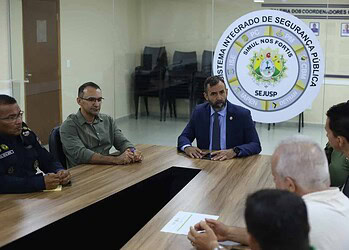 Reunião encaminhou providências para a segurança dos condutores e passageiros. Foto: Dhárcules Pinheiro/Sejusp