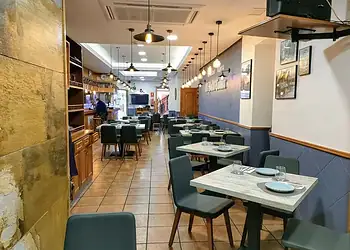 Homem finge ataque cardíaco em 20 restaurantes diferentes para não pagar a conta