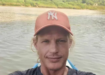 Após 7 meses navegando pelos rios da Amazônia, explorador belga chega a Rio Branco