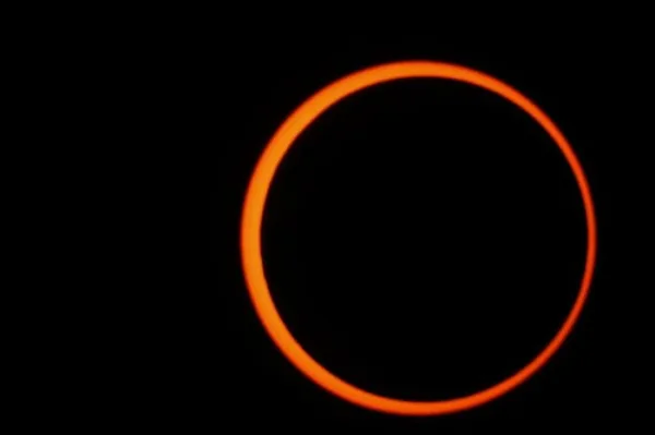 Cobertura do Sol pela Lua durante eclipse será de mais de 70% no Acre