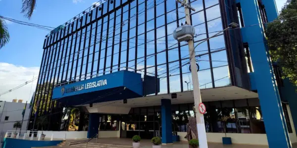 Servidores ativos da Aleac ganham auxílio extraordinário de R$ 2,5 mil