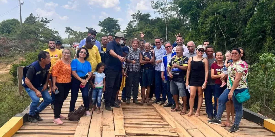 Prefeitura de Rio Branco lança ordem de serviço para construção da ponte sobre o Rio Caipora no Moreno Maia
