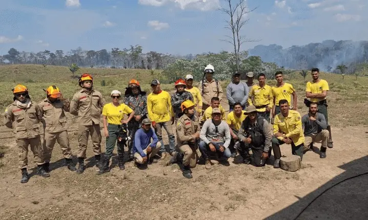 Em Cruzeiro do Sul, governo reúne moradores para alertar sobre uso consciente da água 1 Em Cruzeiro do Sul, governo reúne moradores para alertar sobre uso consciente da água