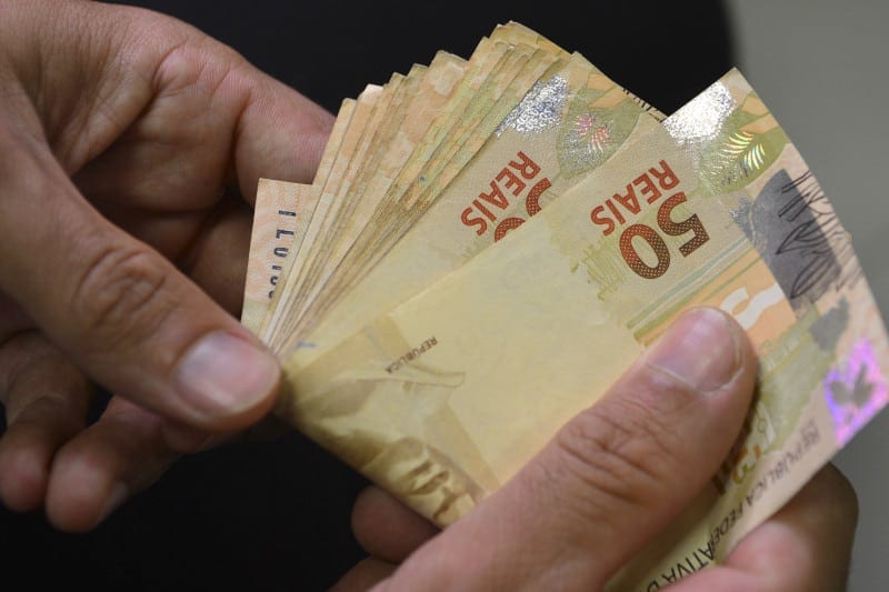 Receita Federal abre consulta ao lote residual do IRPF nesta terça-feira