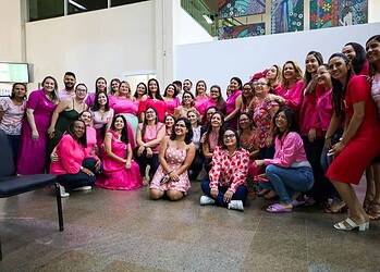 Abertura, realizada na sede da Sesacre, reuniu servidores que compareceram usando a cor rosa, que simboliza a campanha. Foto: Odair Leal/Sesacre