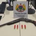 Militares prendem indivíduo e apreendem arma de fogo