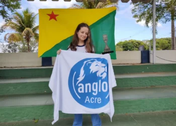 Maria Alice Damásio Ricarte tem 15 anos e venceu , o Campeonato Brasileiro de Xadrez Escolar, em Minas Gerais. (Foto: Reprodução)
