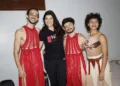 Grupo Nóis da Casa exibe performance sobre gravidez na adolescência na escola Humberto Soares