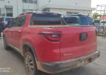 Segurança Pública do Acre recupera veículo roubado em ação integrada com a Bolívia