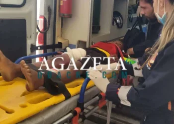 Criança fica gravemente ferida ao ser atropelada enquanto brincava de bicicleta