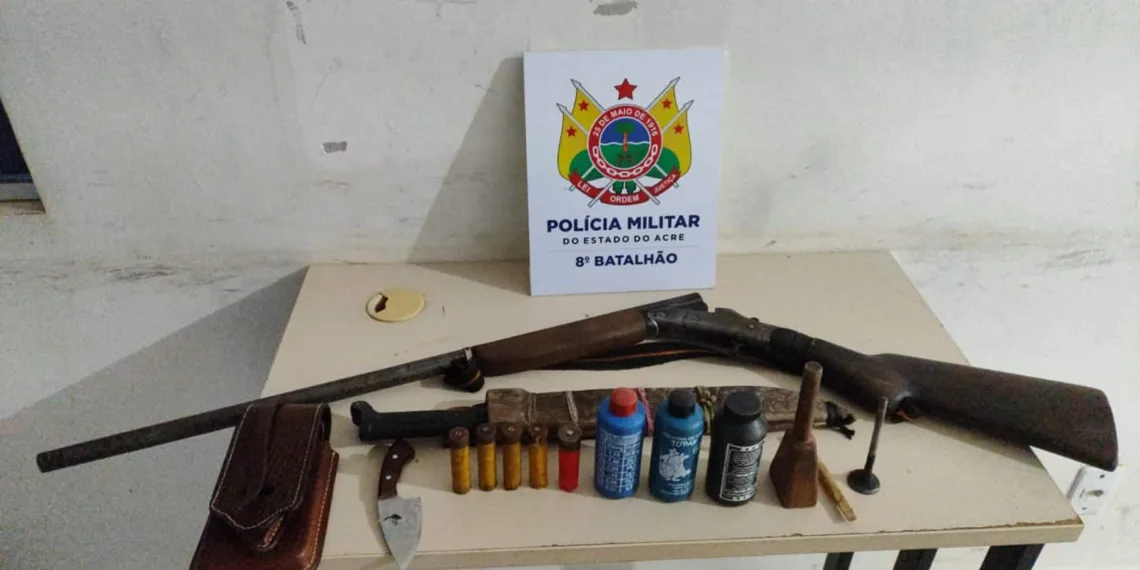 Militares do 8° Batalhão apreendem arma de fogo em Sena Madureira