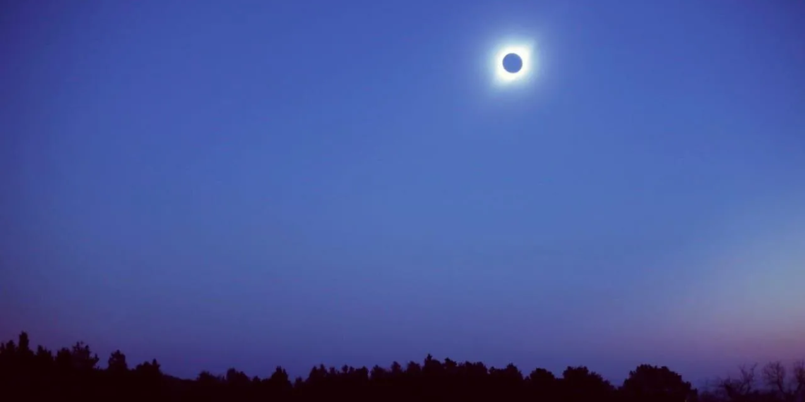 Veja como fica o tempo no Acre durante o eclipse deste sábado