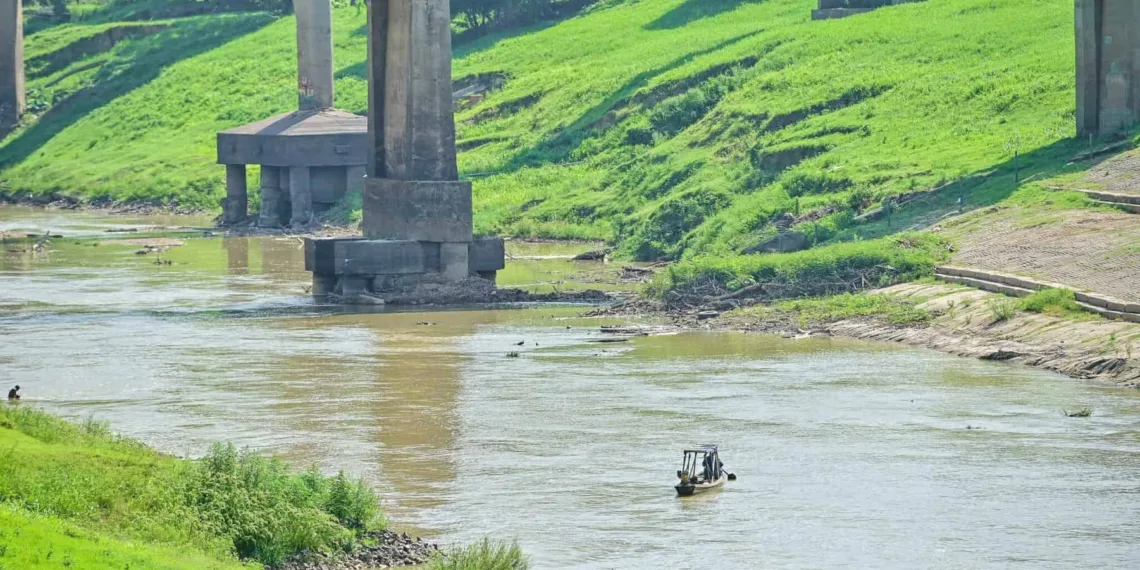 Rio não atingiu a menor cota histórica ainda em 2023, mas a situação é crítica. Foto: Diego Gurgel/Secom.