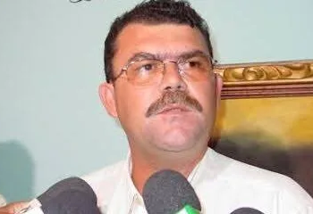 Ex-prefeito de Senador Guiomard é preso pela PF; defesa diz que ação foi abusiva