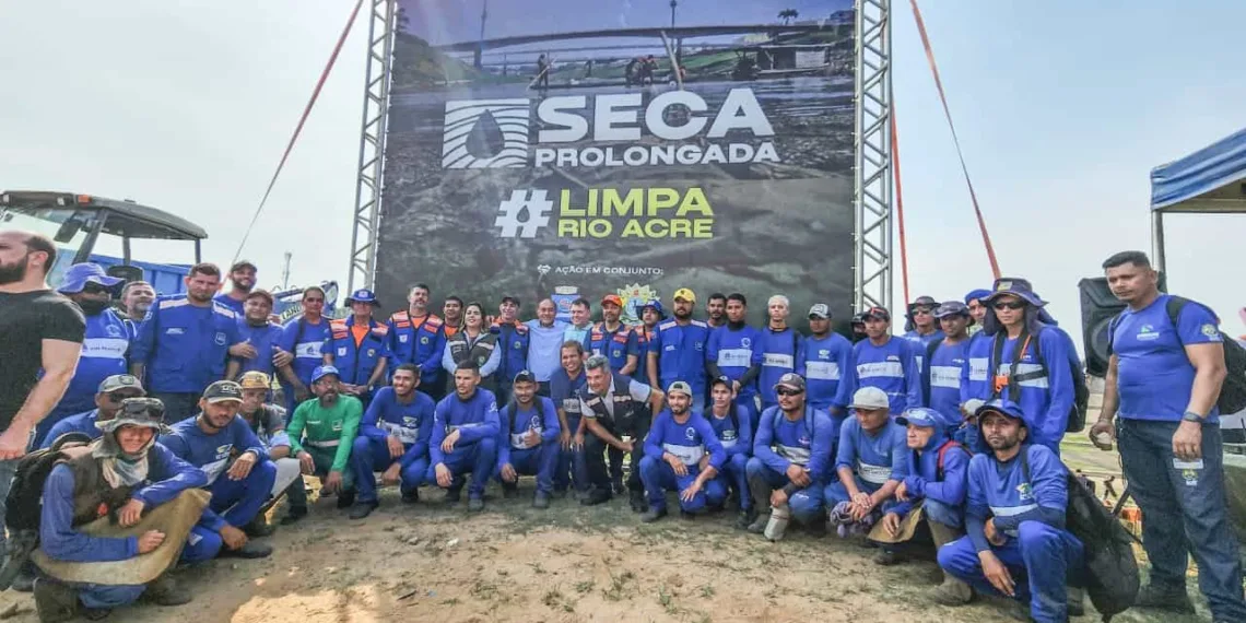'Limpa Rio Acre': Governo e Prefeitura se unem em mutirão de limpeza do principal manancial do Estado