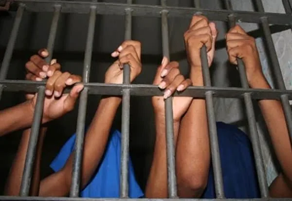 Mais de dois mil detentos realizam em greve de fome no presídio de Rio Branco