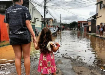 Defesa Civil esclarece sobre quem pode receber móveis e eletrodomésticos do projeto para vítimas da enchente na Capital