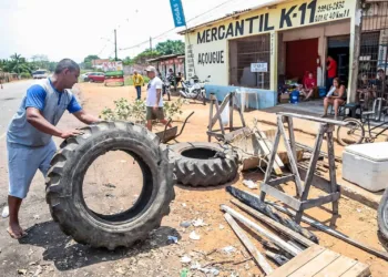 Segundo a assessoria de Comunicação da gestão municipal, lideranças do movimento irão até a Secretaria Municipal de Infraestrutura (Seinfra) para iniciar as discussões sobre o planejamento das obras no ramal (Foto: Val Fernandes)
